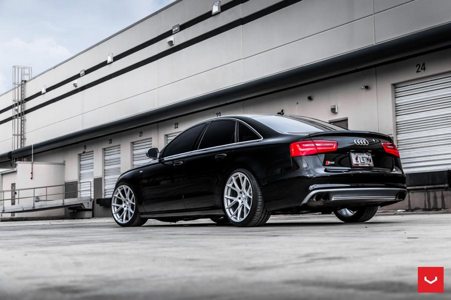  Audi S6 Sedan on Vossen Wheels (VFS6) 2017 года  (фото 6 из 14)
